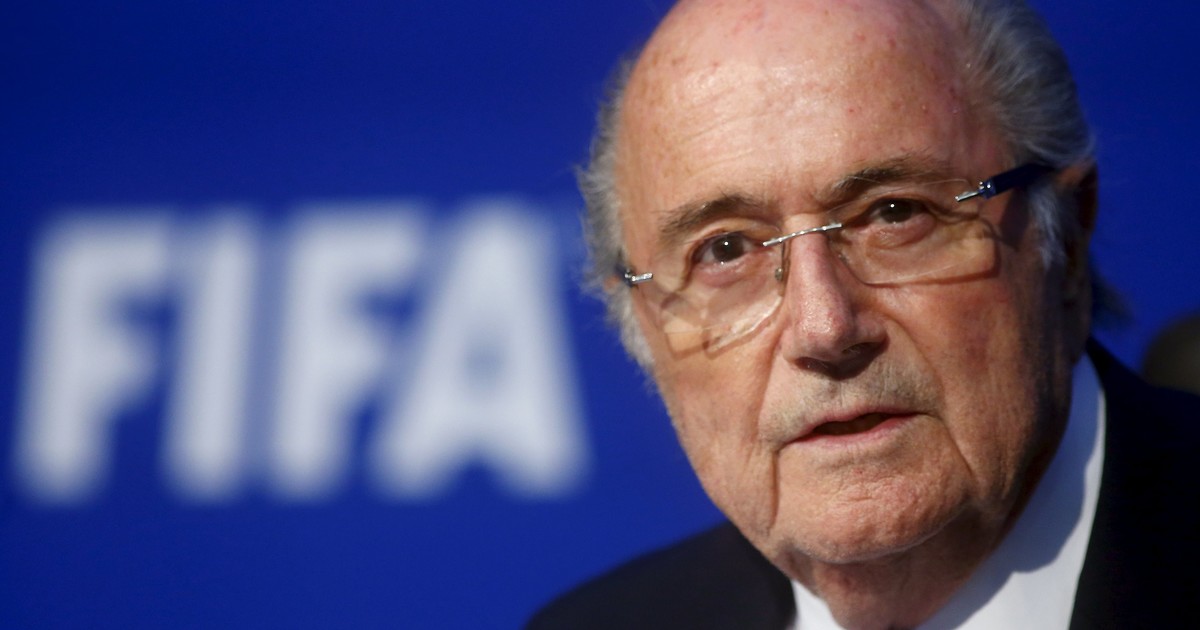 Blatter critica a Infantino y a Trump por el indulto a Balogun
