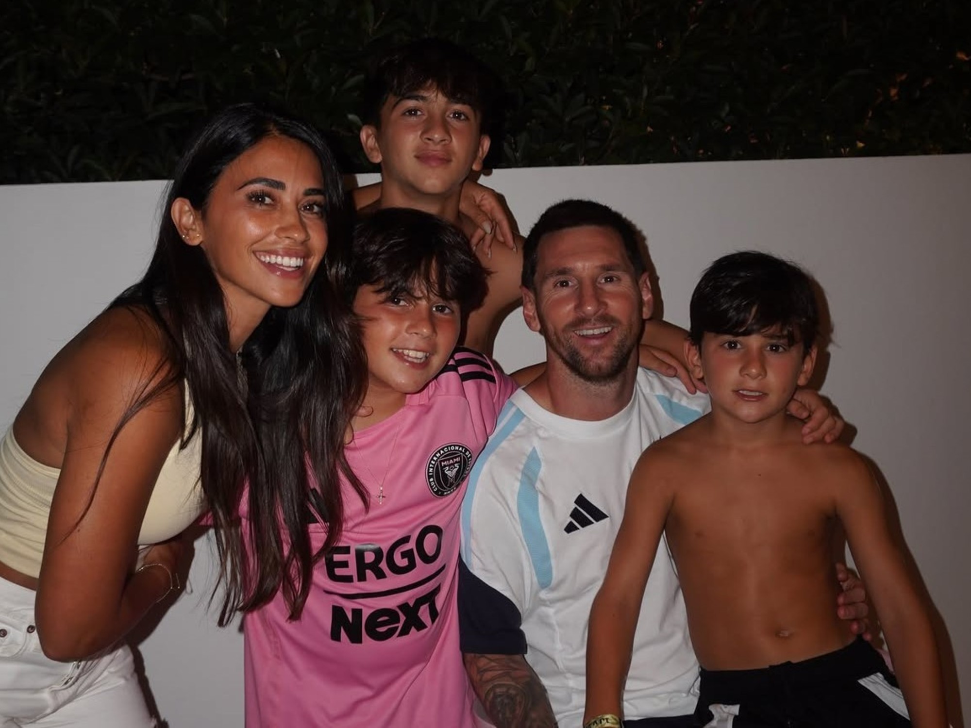 La Scaloneta disfrutó de una noche libre en Miami: Messi y Antonela, el reencuentro más esperado