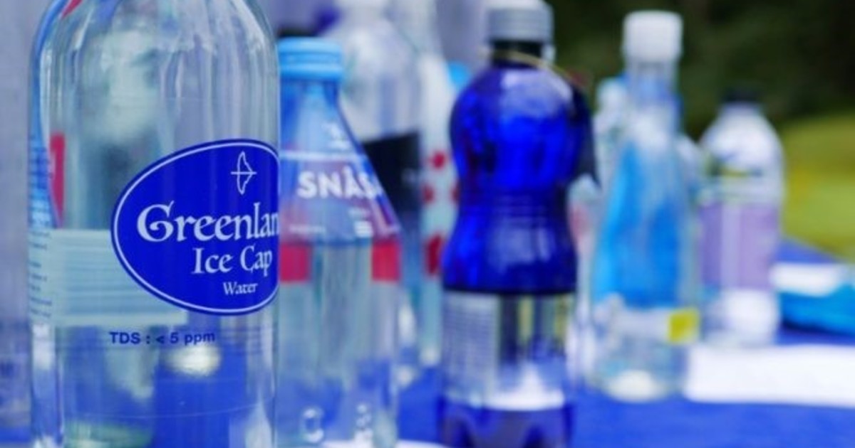 Cómo elegir el agua ideal para acompañar tus comidas