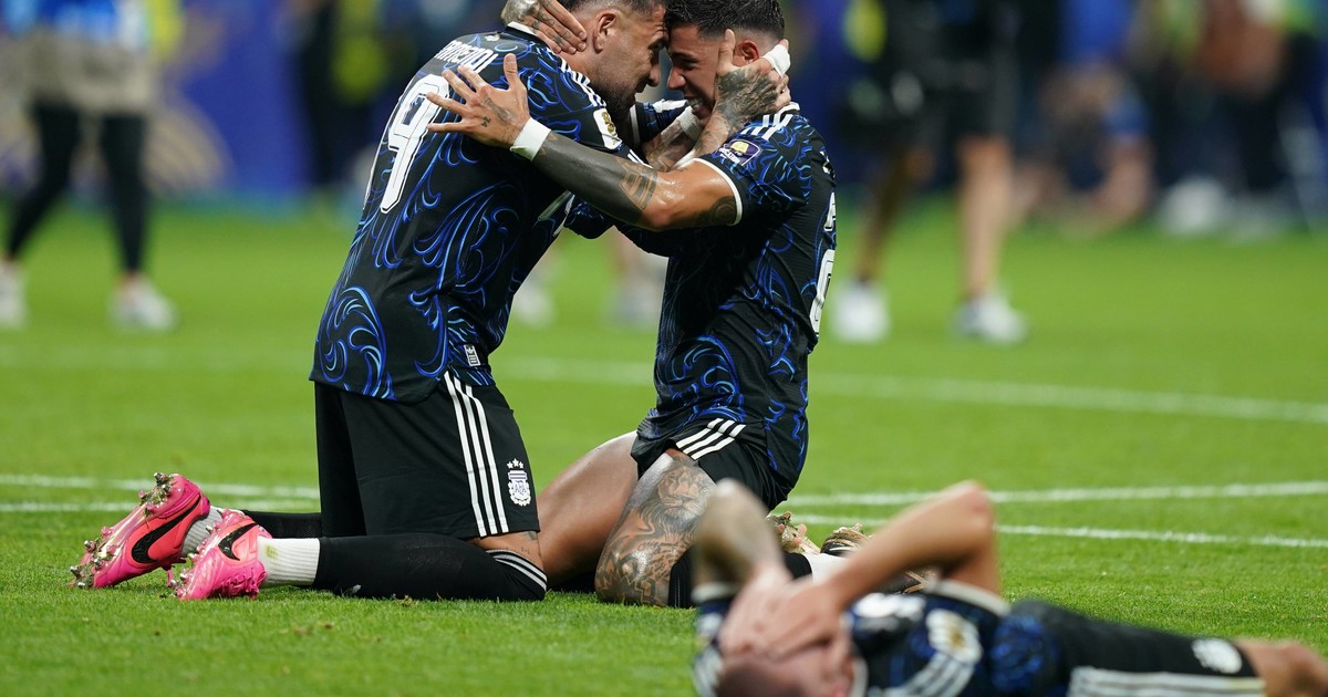 Argentina a la final: garra y fútbol para vencer a Inglaterra