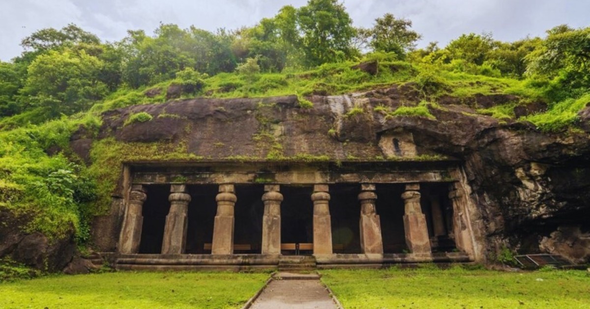 Elefanta: las cuevas ocultas que albergan estatuas gigantes de dioses en una isla de la India