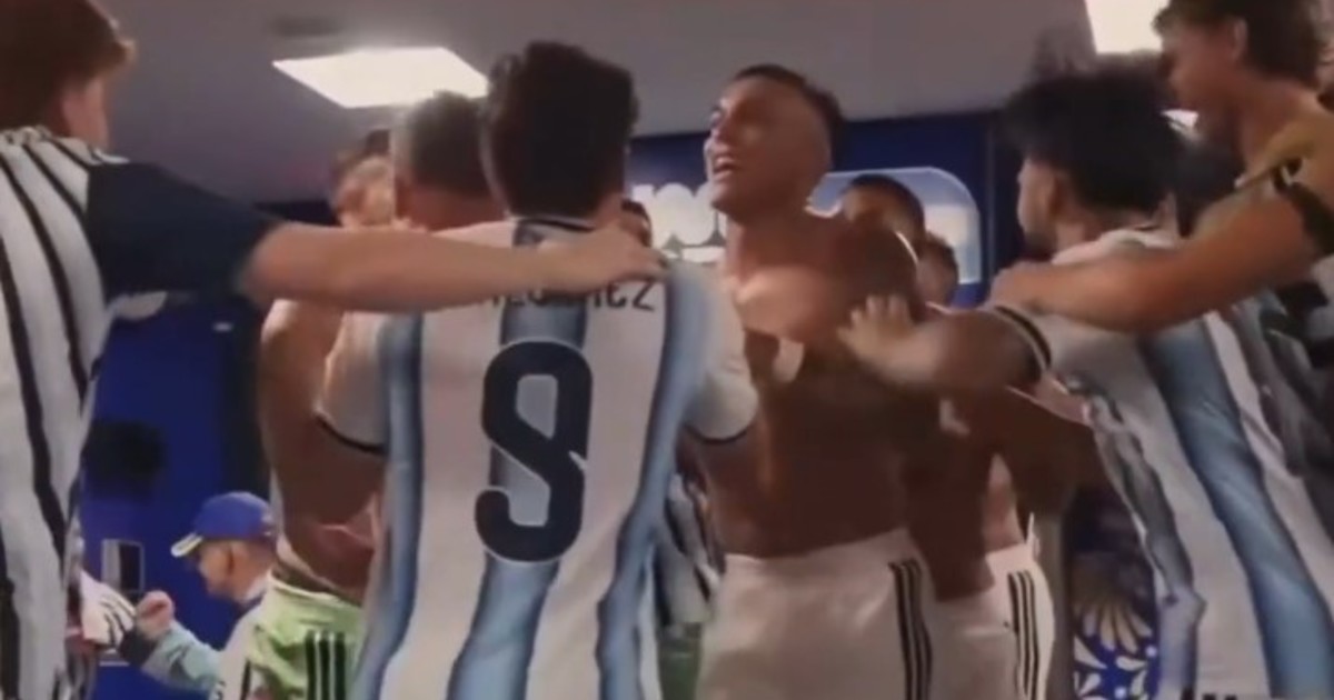 El plantel canta a capela, Messi se resiste: la nueva canción de la Selección que promete ser himno