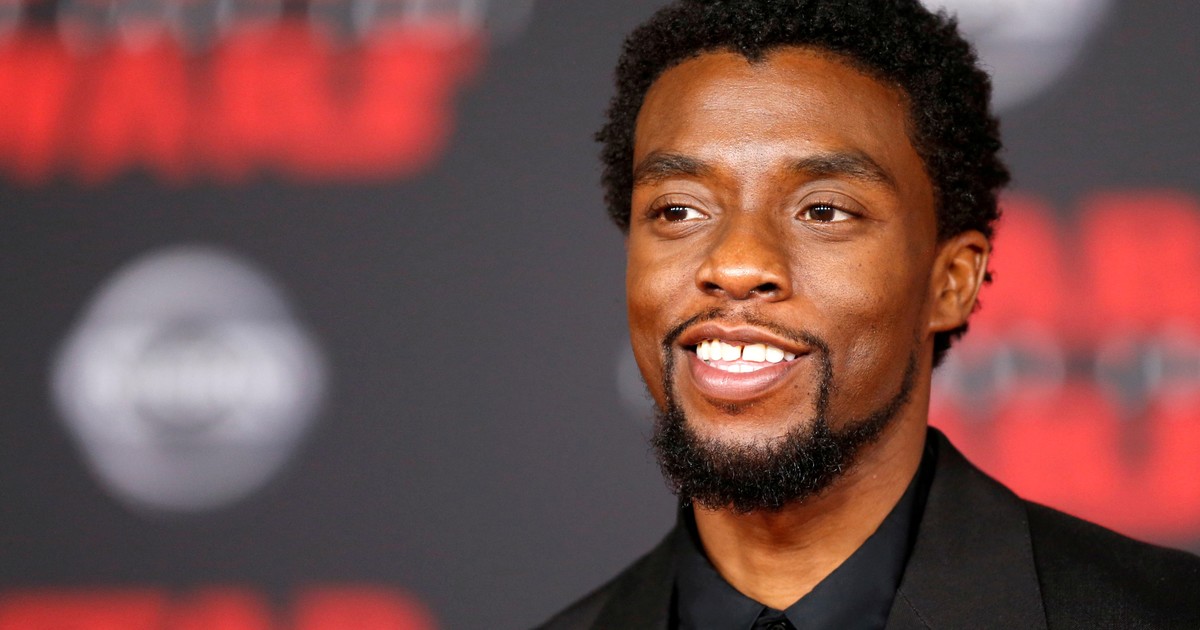 Hermanos de Chadwick Boseman denuncian a su viuda por retener la herencia