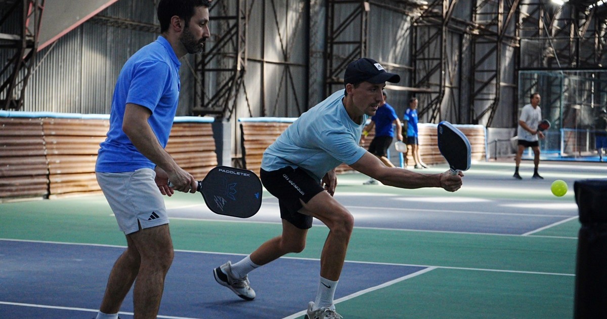 Psicólogo y top nacional: Nicolás Yannuzzi va al Mundial de pickleball y rifa su viaje a Vietnam