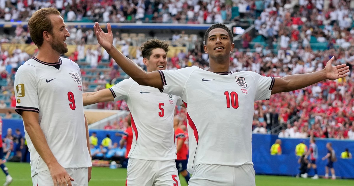 Bellingham rescata a Inglaterra en el alargue y elimina a Noruega del Mundial