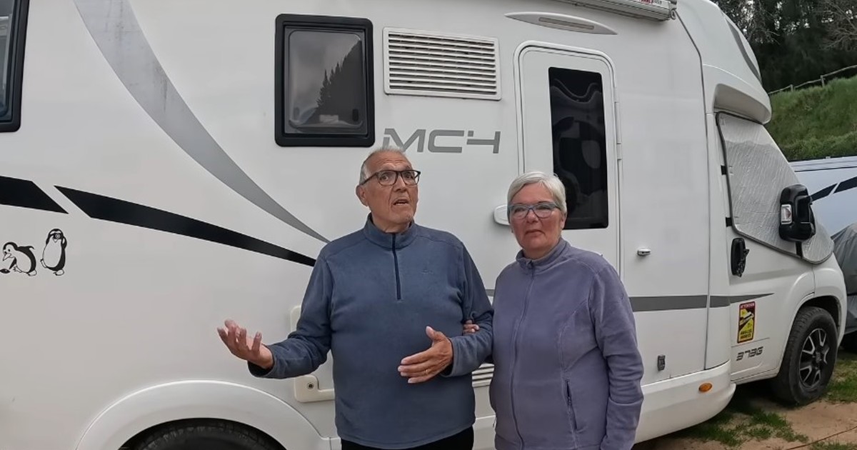 Nómadas por elección: la pareja que cambió su piso en Mallorca por una autocaravana y no piensa volver