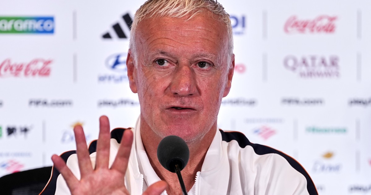 Deschamps bromea sobre el árbitro argentino para Francia vs. Marruecos