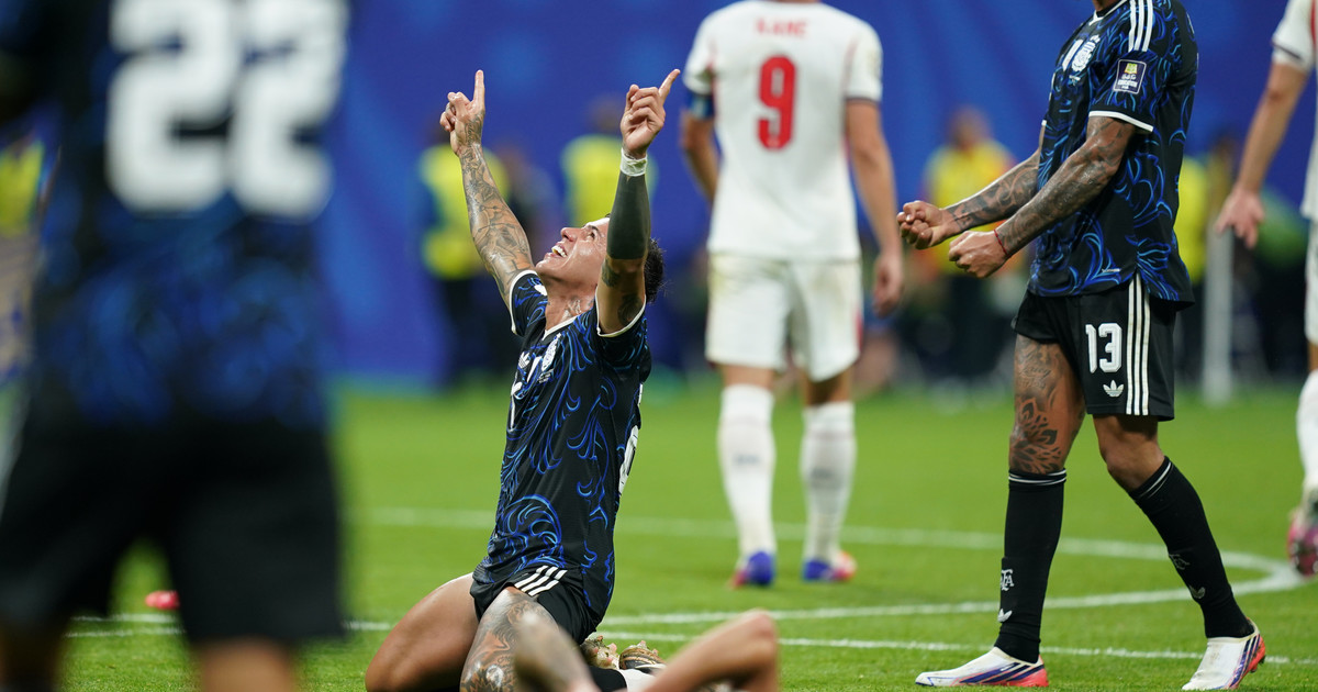 Feroz editorial uruguaya contra hinchas que apoyaron a Inglaterra: “Una manga de envidiosos”