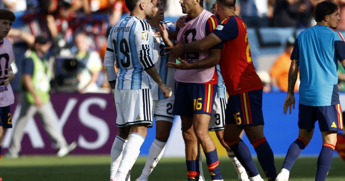 Tensión en la final: Otamendi y Rodri se cruzaron tras el triunfo de España