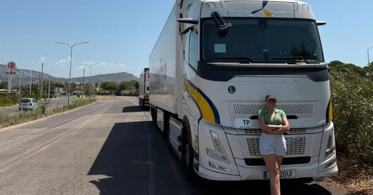 Miriam, la camionera argentina que recorre Europa: 'Estoy 24 días fuera y solo tengo tres para descansar'