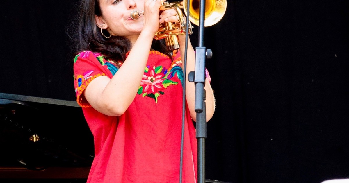 Andrea Motis: 'La vida de pueblo te da la oportunidad de sentirte libre'