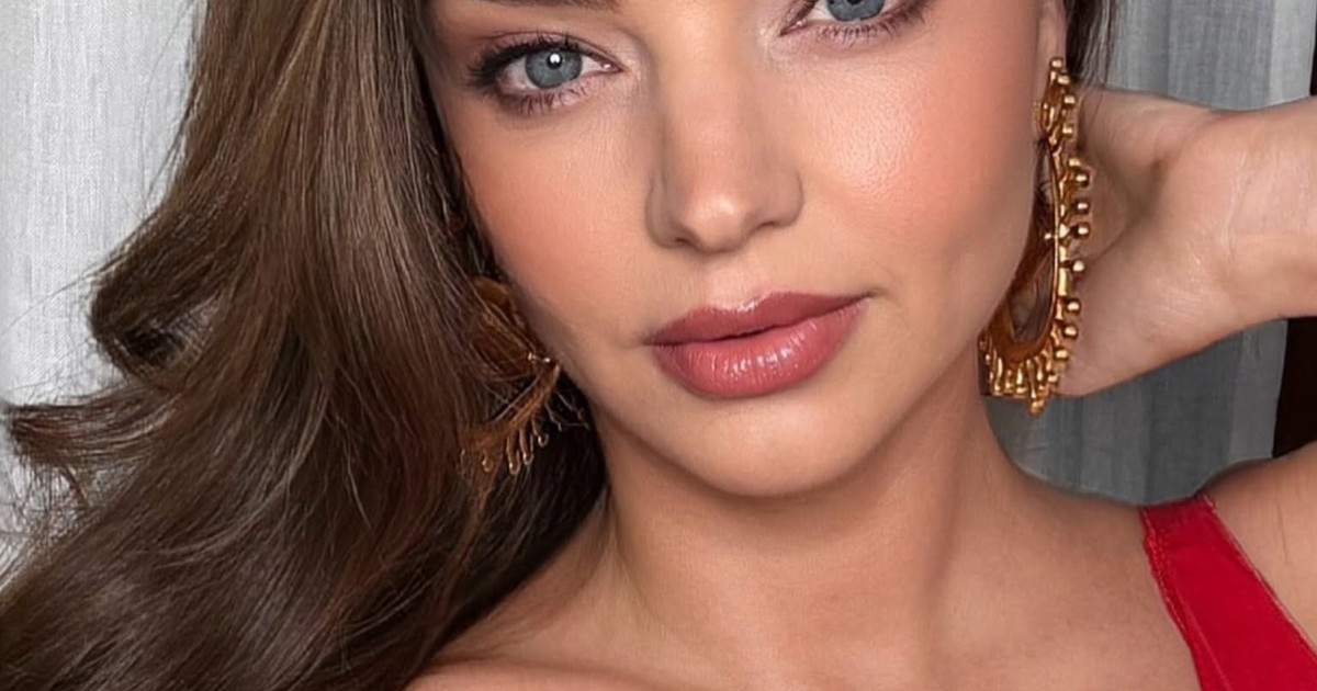 Miranda Kerr: meditación matutina a las 5 para equilibrar negocios y familia
