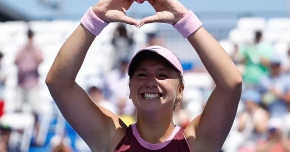 Histórica: Kristina Liutova, de 16 años, ganó su primer título WTA en su debut