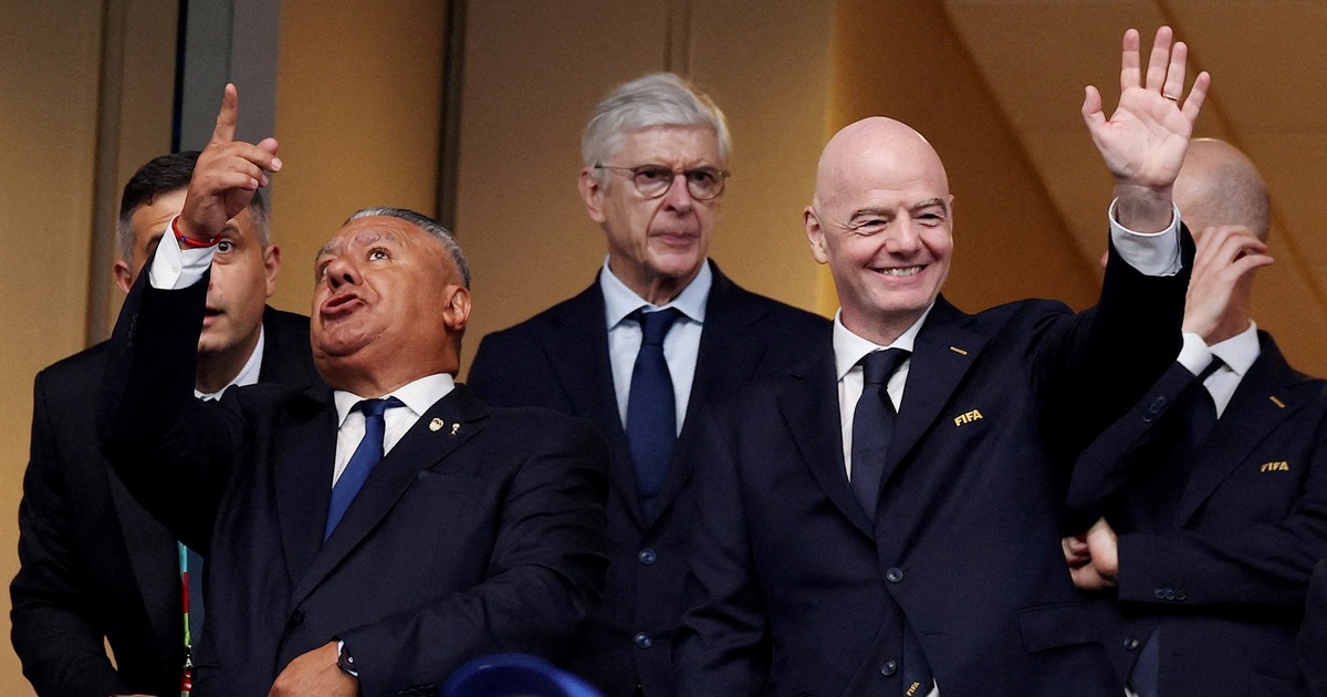 Wenger se despega de Infantino y apoya el freno a la privatización del Mundial