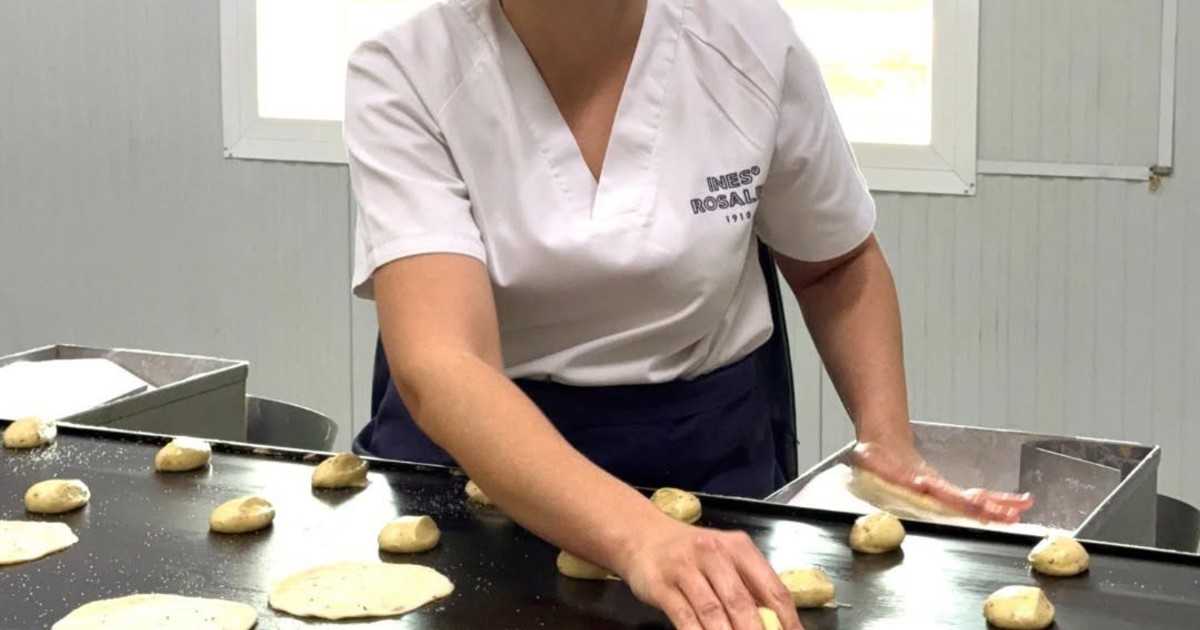 La fábrica que produce 10.000 tortas de aceite por trabajadora y por día