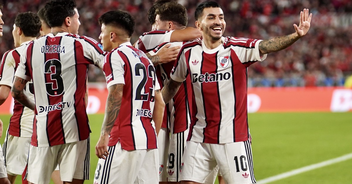 Almada y Correa, la dupla campeona que ya hace ruido en River