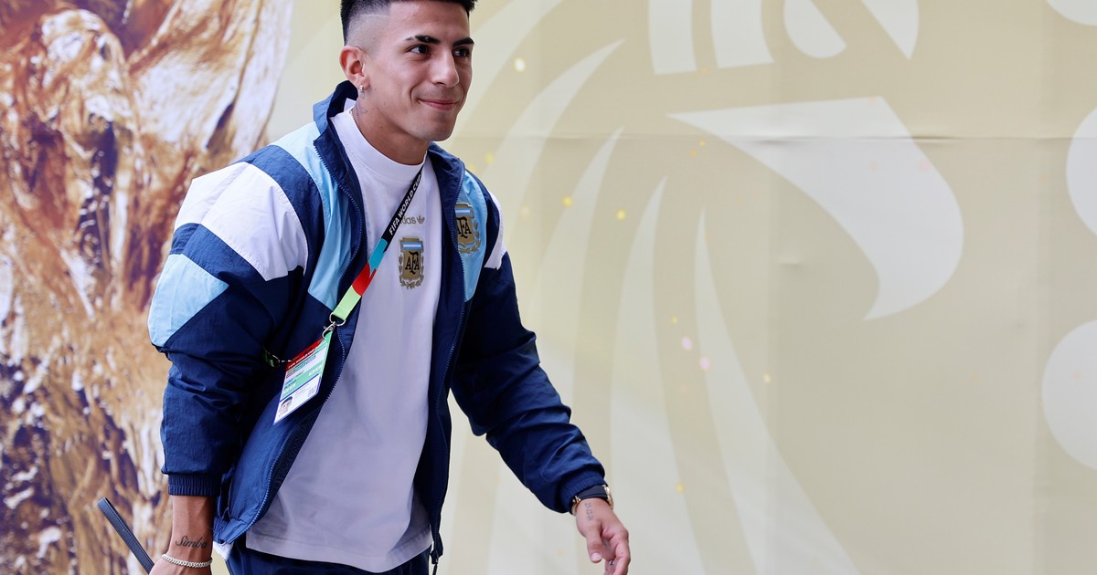 Thiago Almada, a un paso de volver a River: su representante ya negocia con el Atlético de Madrid