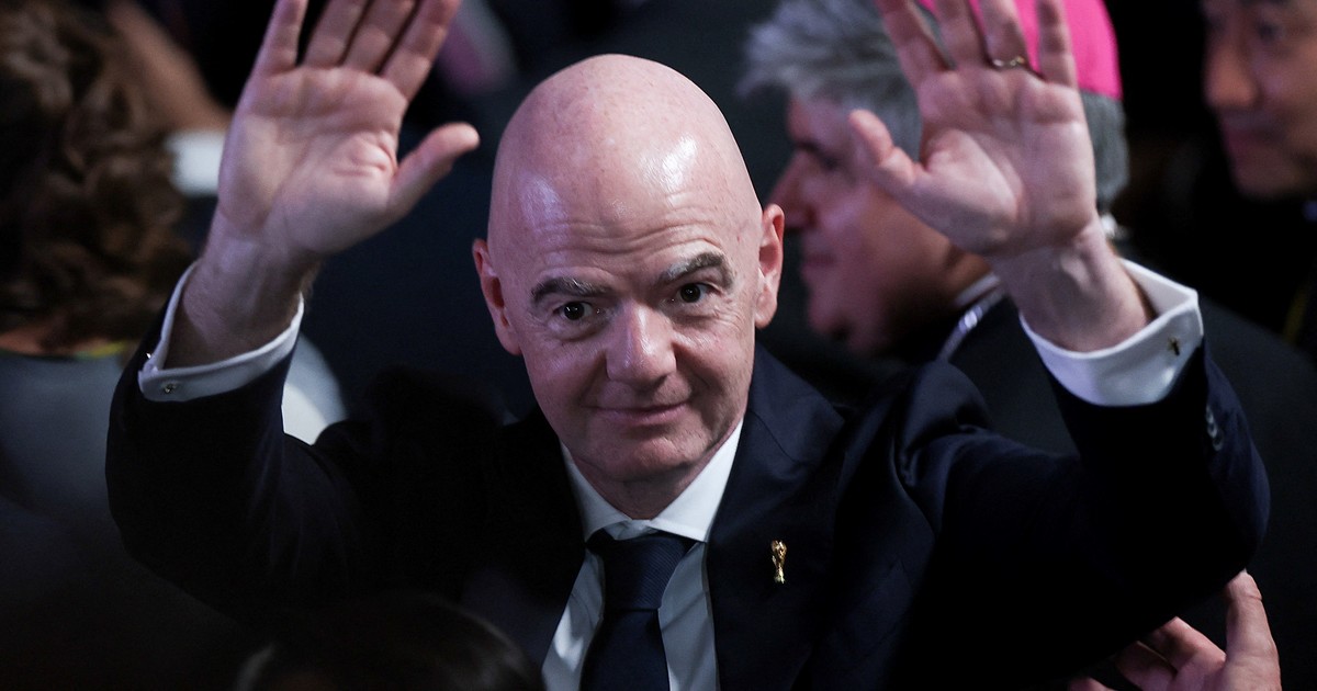 La UEFA pagó una indemnización a una exempleada por un caso que salpica a Infantino