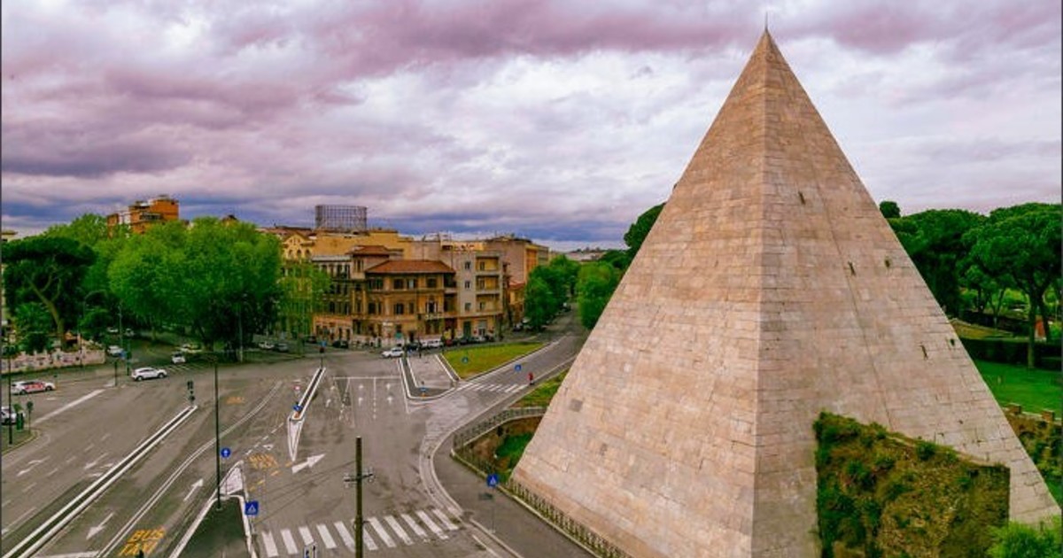 Roma abre al público la Pirámide de Cestio, un sepulcro de hace 2000 años