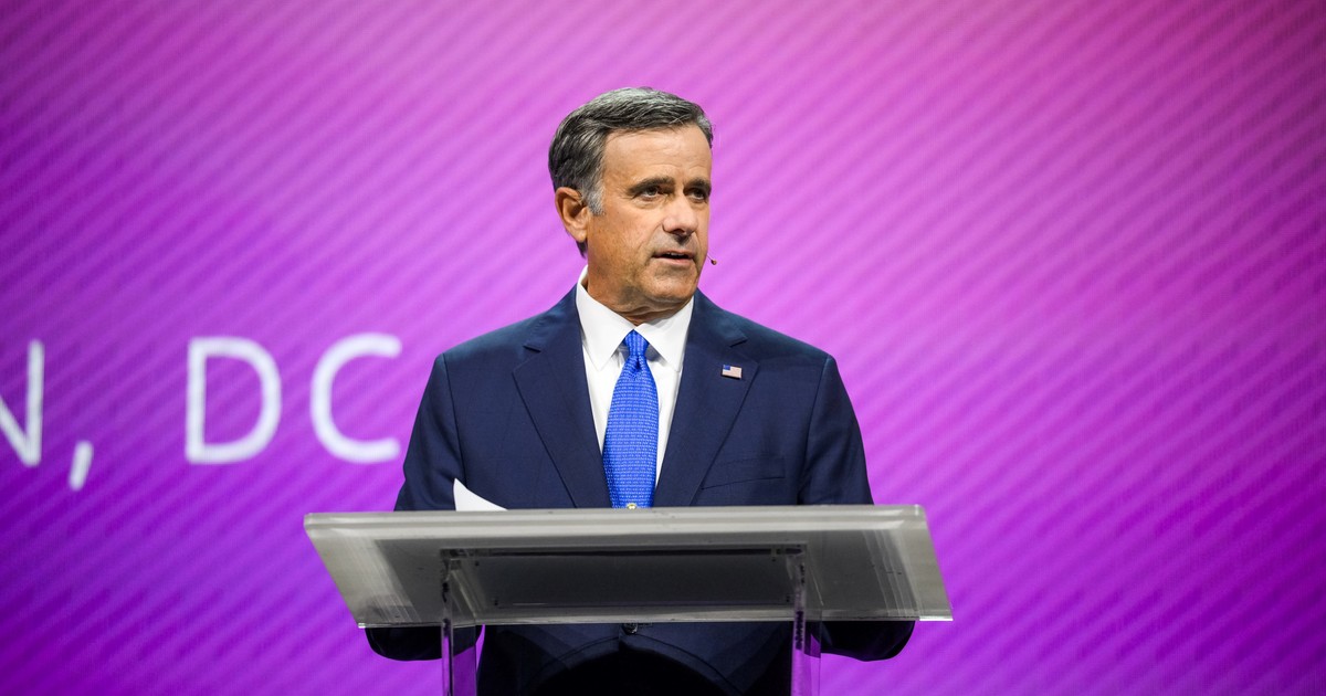 John Ratcliffe: la IA es como tener armas nucleares digitales