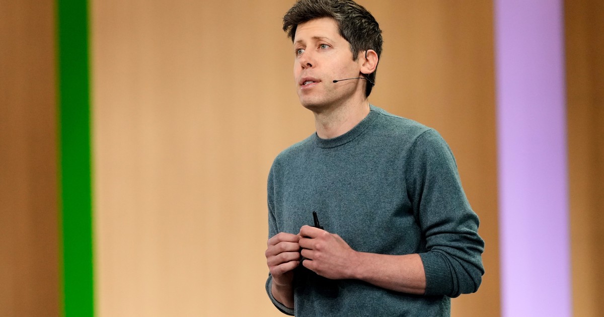 OpenAI despidió a un ingeniero que espiaba reuniones con un dispositivo oculto
