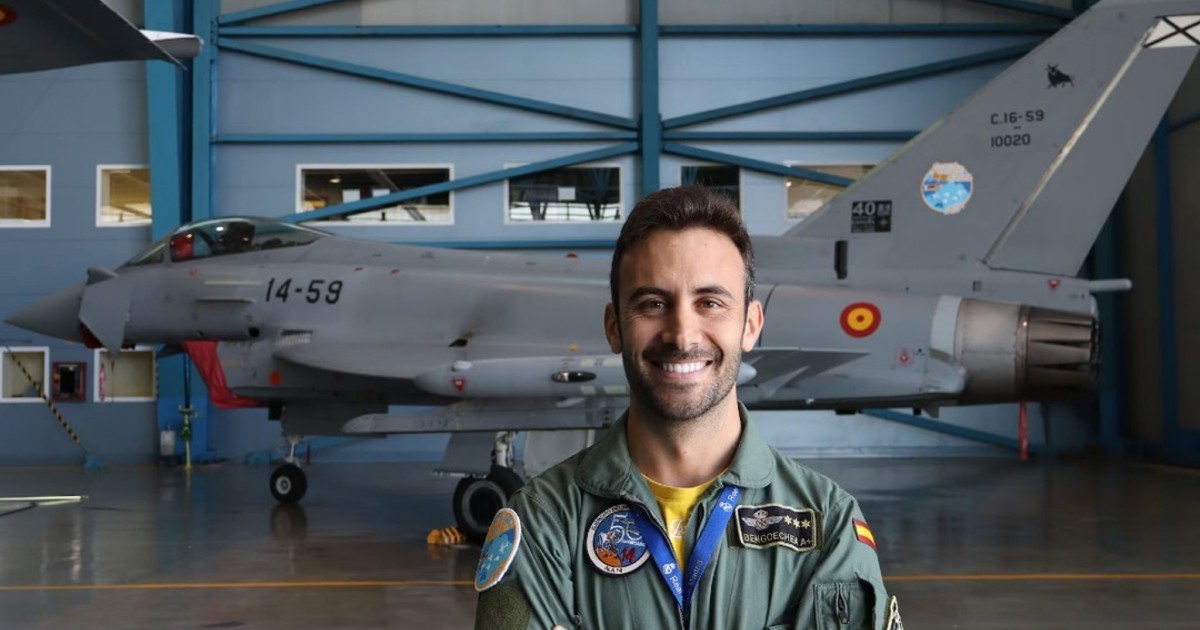 Juan Bengoechea, piloto de Eurofighter: “Detrás de cada vuelo hay una familia que también sirve”
