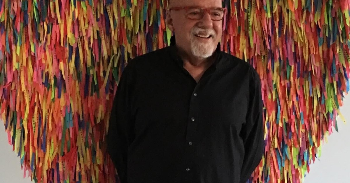 Paulo Coelho, a los 79: 'Hasta un reloj detenido acierta dos veces al día'