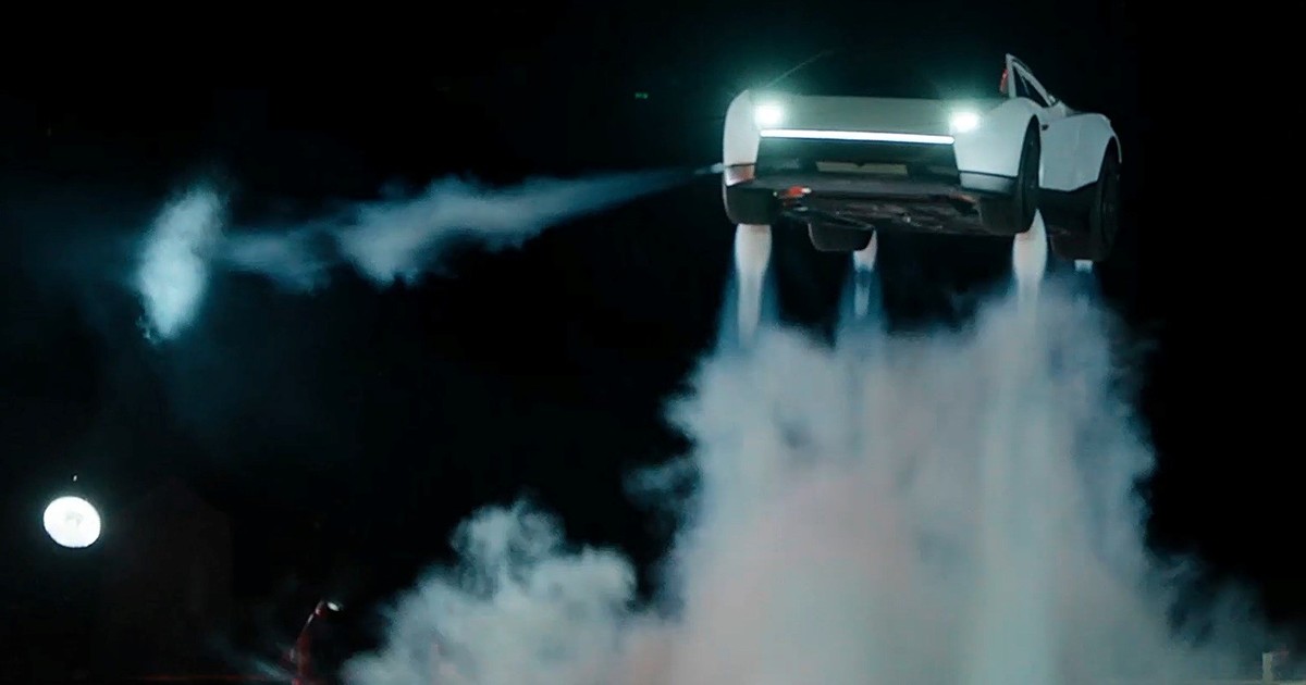 Tesla sorprende con un Roadster volador: Musk promete producción para 2028