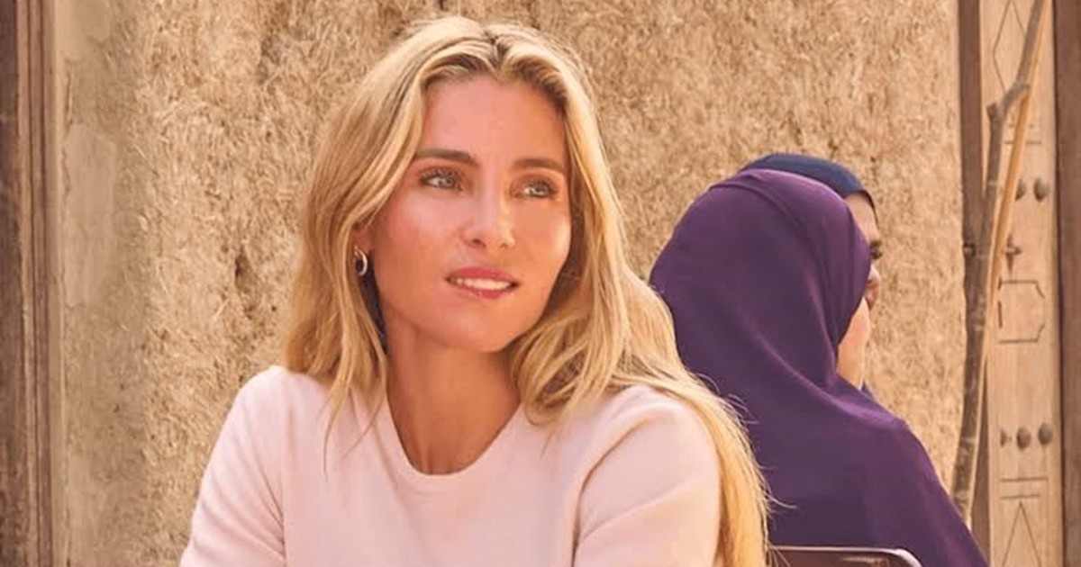 Elsa Pataky, a los 49: 'Mi armario está lleno de zapatillas, es lo que más utilizo'