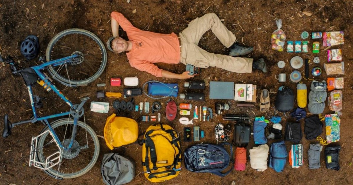 Joven ciclista recorre 4.000 km en soledad: 'En el silencio de la naturaleza encontré mi rumbo'