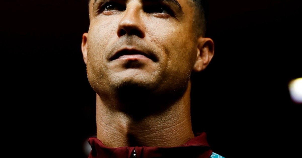Cristiano Ronaldo cambia el césped por el agua: invertirá 20 millones en una planta alcalina en Portugal