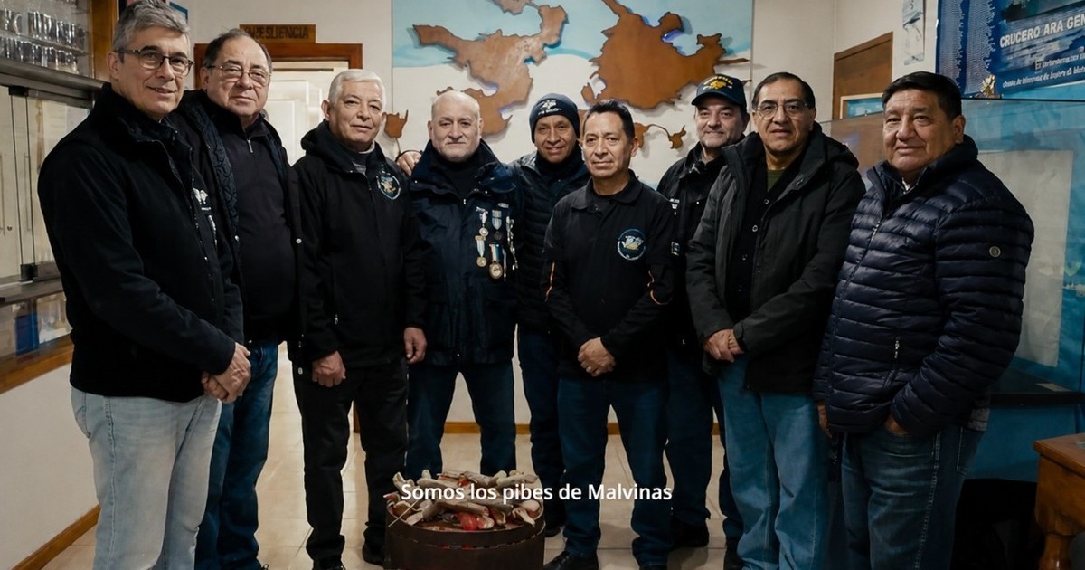 Nahuel Molina promete cumplir el sueño de los veteranos de Malvinas: donará un recuerdo mundialista al Museo de la guerra
