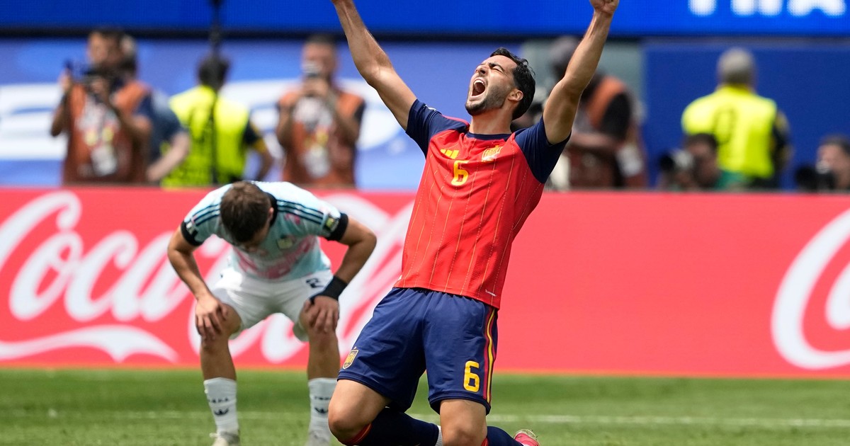 Mikel Merino, el superhéroe de España: otra vez entró desde el banco y definió el partido