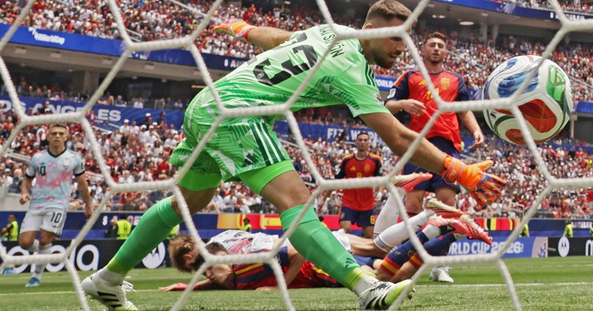 Bélgica rompió el invicto de Unai Simón: 650 minutos imbatido en Mundiales