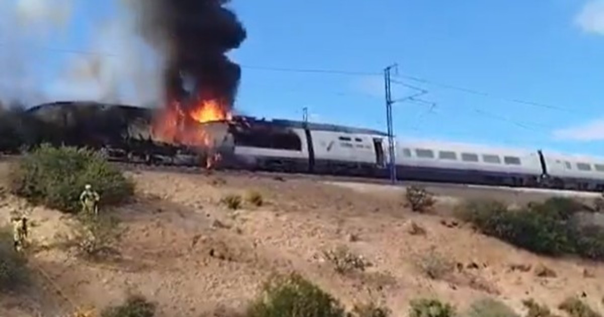 Incendio en un AVE obliga a evacuar a más de 280 pasajeros en España