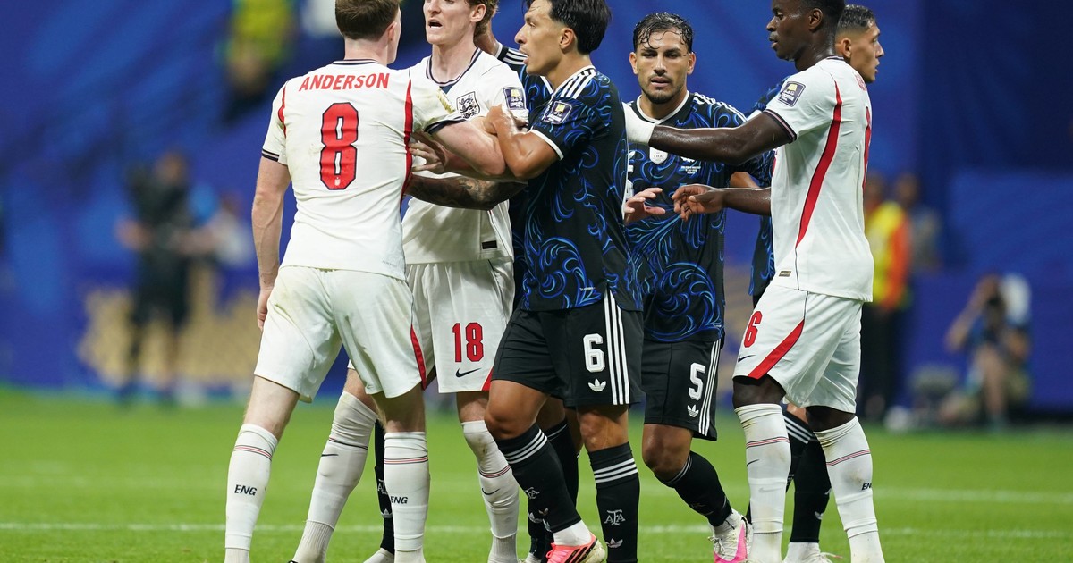 La prensa británica acusa a Argentina de usar 'artes oscuras' en la semifinal del Mundial 2026