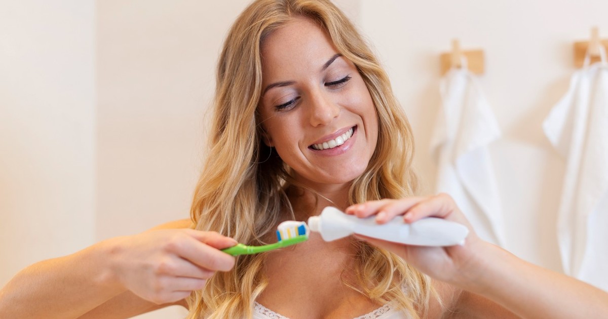 La odontóloga Sandra G. Martín advierte: "La salud siempre va antes que un diente bonito"
