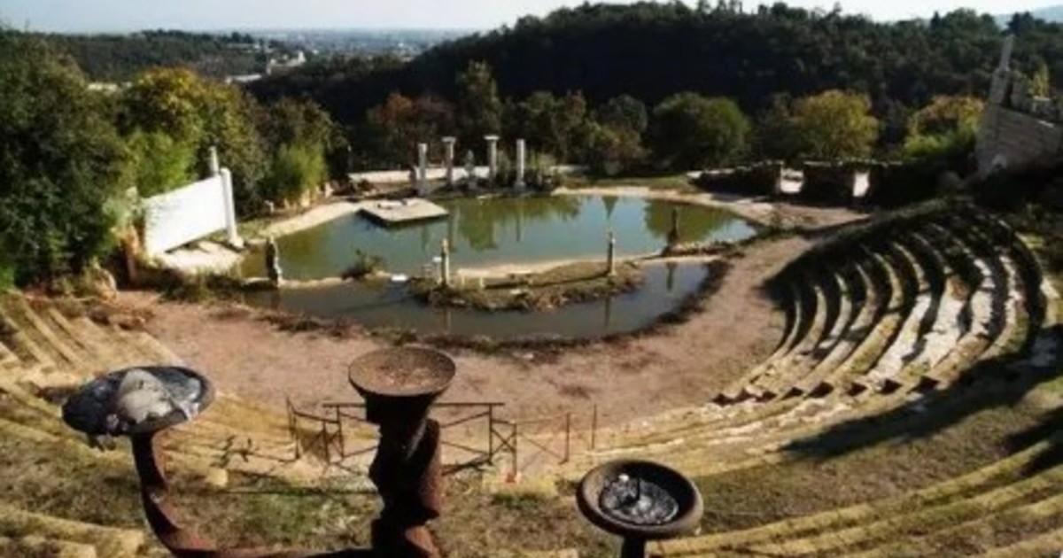 La estafa del falso anfiteatro romano: construido con piedras modernas y entradas de 50 dólares