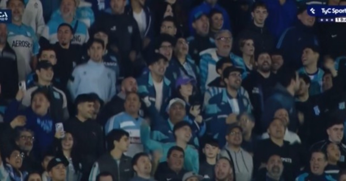 Racing y Defensa unidos: cantaron juntos 'el que no salta es un inglés'