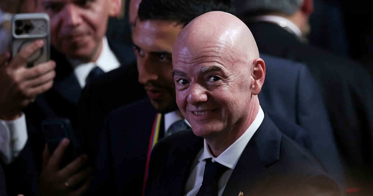 La FIFA blinda a Infantino y denuncia maniobras para derrocarlo