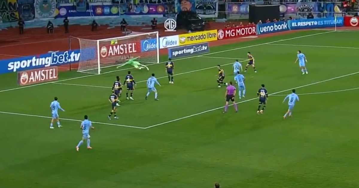 Error de Figal le costó caro a Boca: O'Higgins igualó la serie