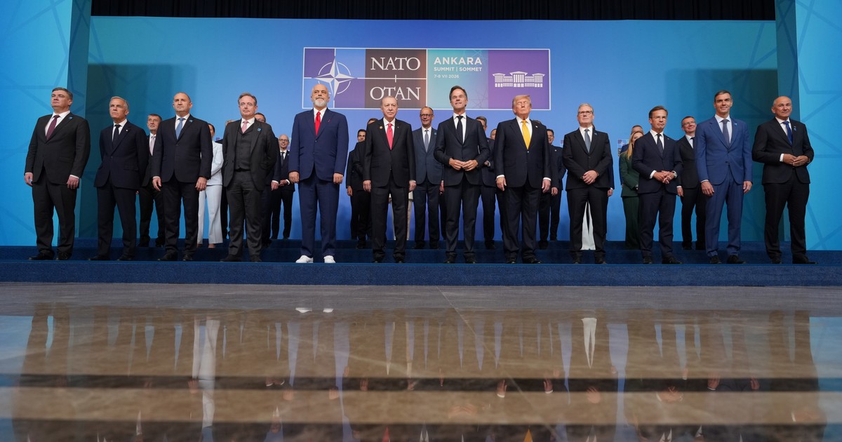 Obsequio presidencial turco genera polémica en cumbre de la OTAN