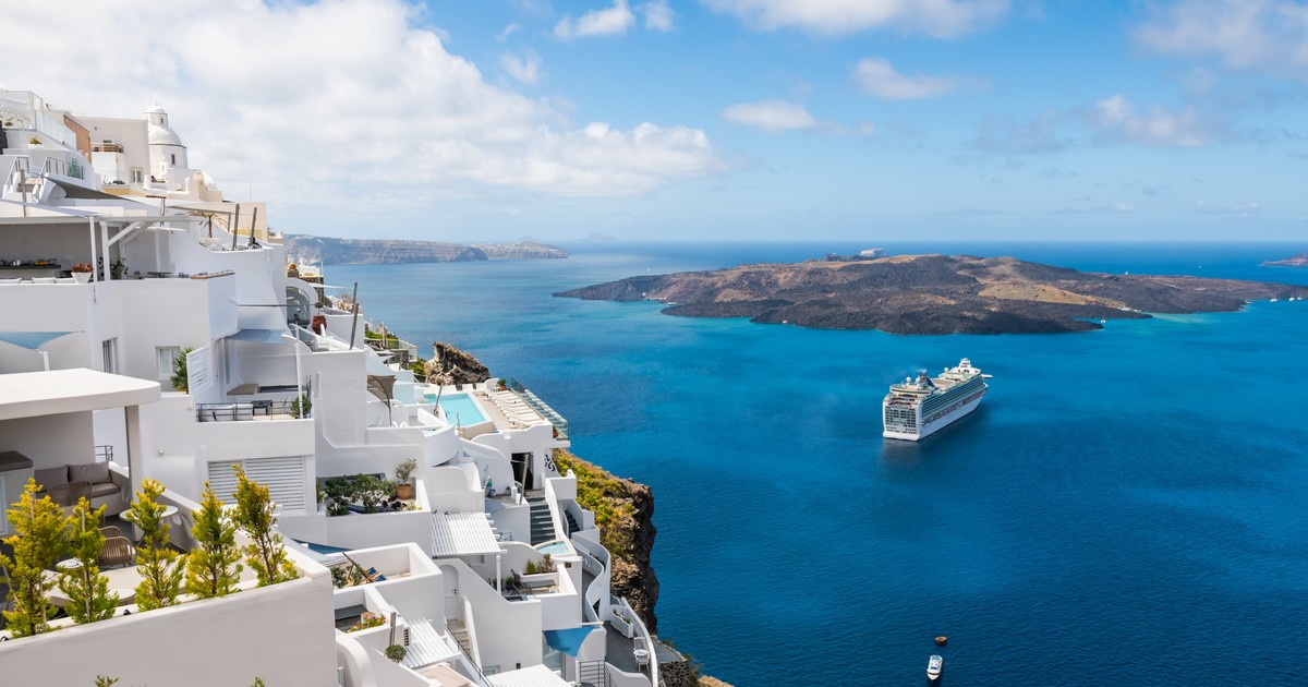 De abogada a hotelera: Emma dejó todo para vivir en Santorini