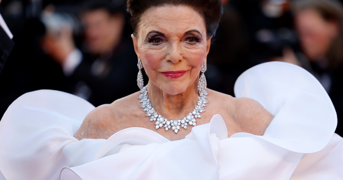 Joan Collins, a los 93: “El cuerpo es una fábrica, hay que darle buen combustible”