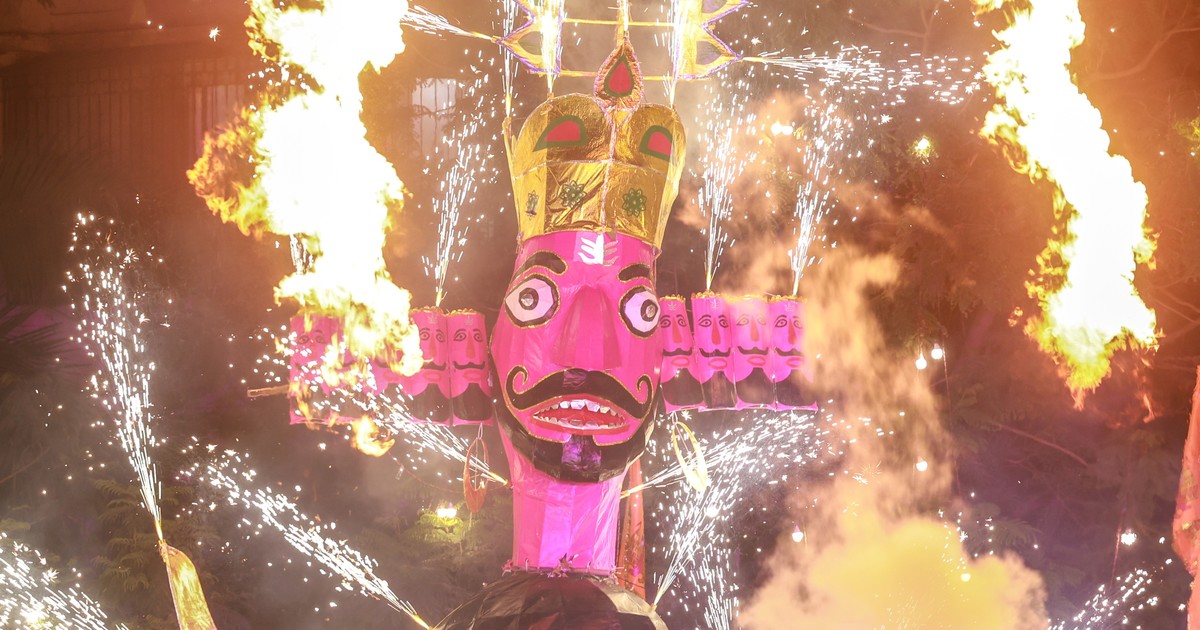 Dussehra en India: la pirotecnia estalló antes de tiempo y dejó heridos