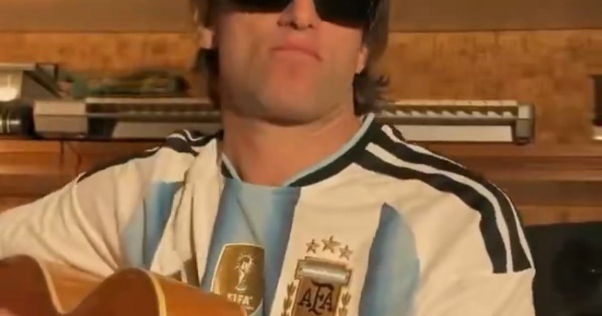 Joaquín Levinton versionó un clásico de Oasis para la Scaloneta y apuntó contra los Gallagher
