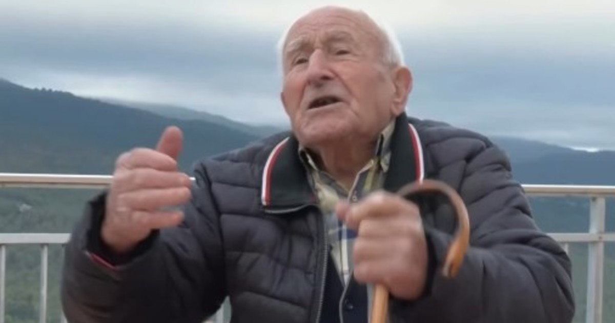 Eustaquio Pérez, el gallego de 105 años que camina cuatro kilómetros por día