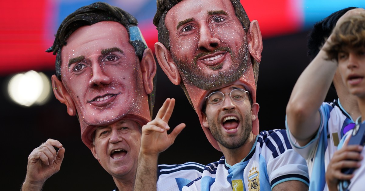Hinchas argentinos coparon Kansas City y eligieron su Top 3 de goles mundialistas