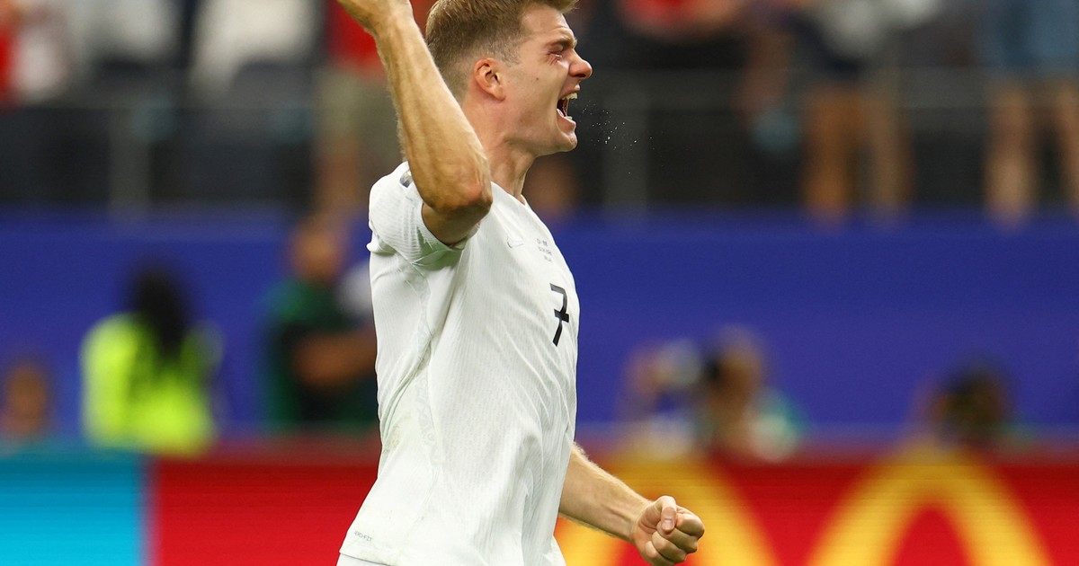 Pareja de Sørloth denuncia amenazas tras eliminación de Noruega