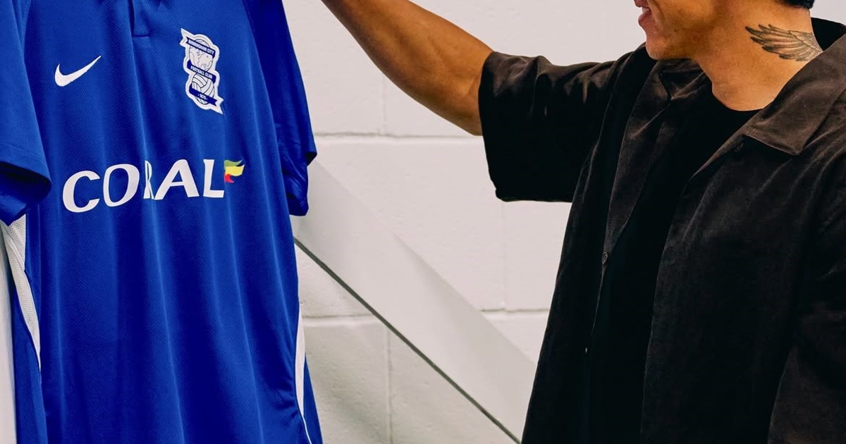 Luis Vázquez fue presentado en Birmingham City y Boca recibirá un bonus por su pase